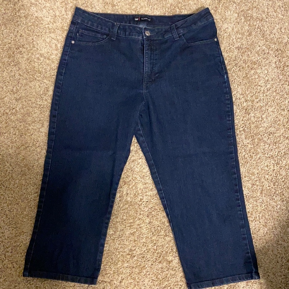 Lee Classic Fit Cropped Jeans size 18 - Picture 1 of 4